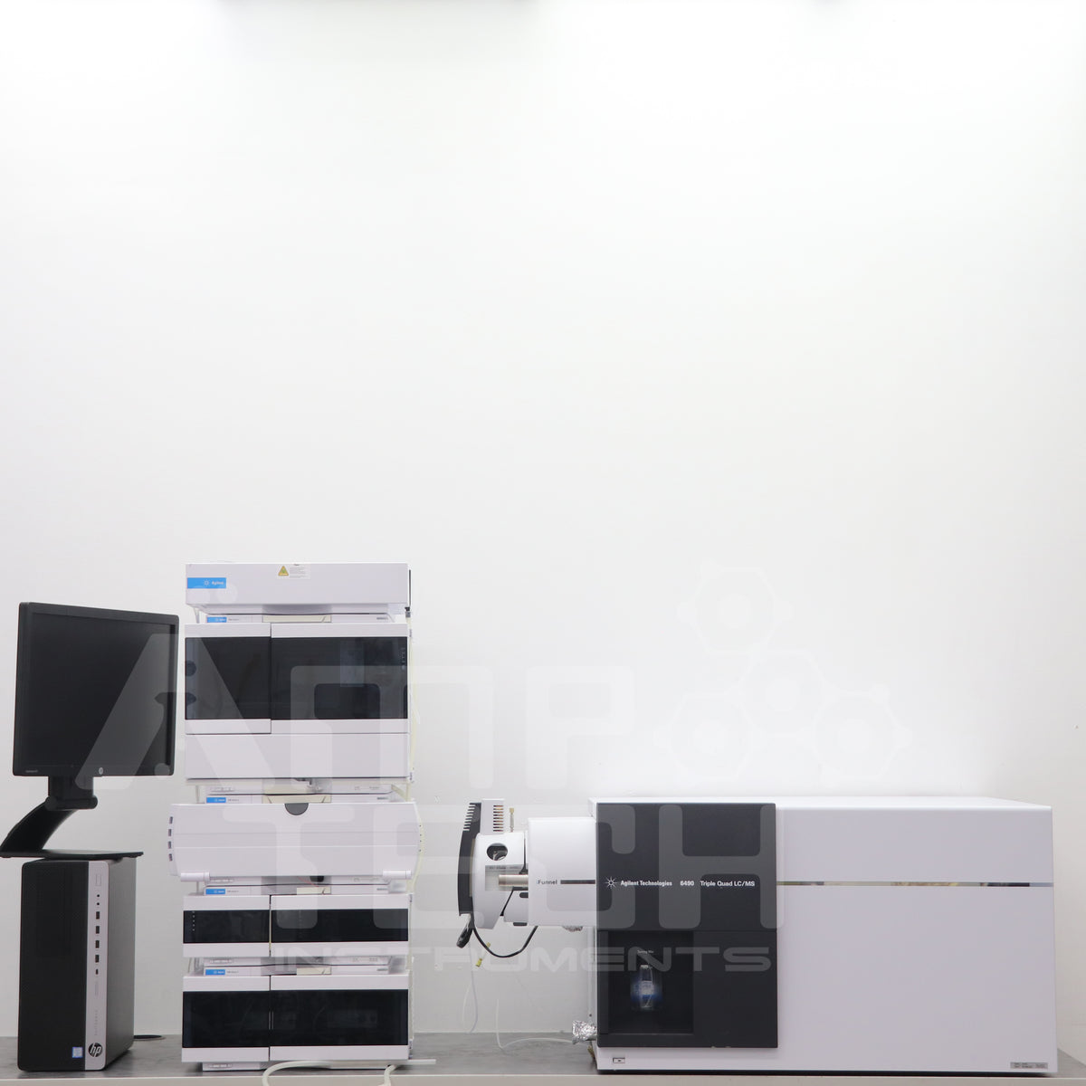 Agilent 6490 Triple Quadrupole LC-MS/MS System with 1260 Infinity II H ...