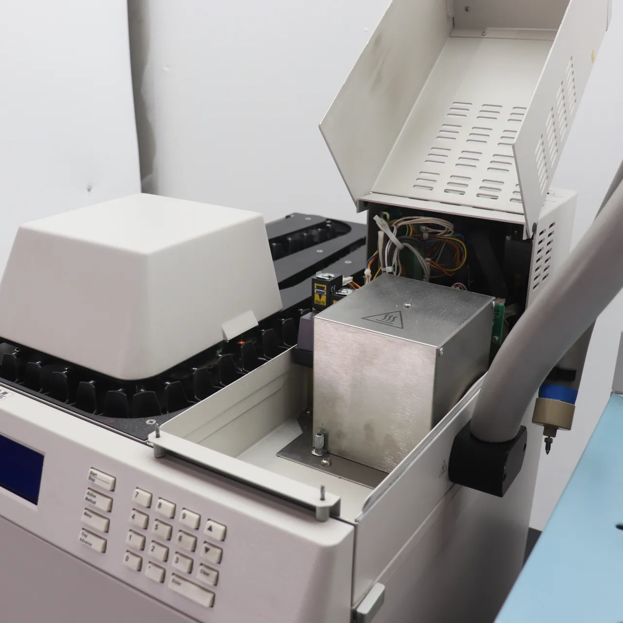 Agilent 6890N GC-FID System with G1888A Headspace Sampler, photo 4