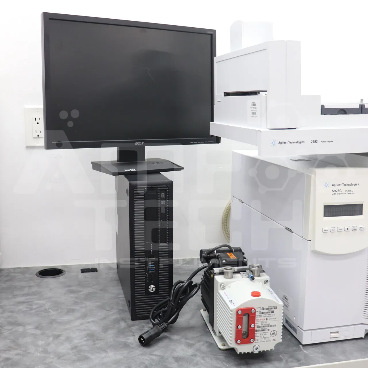Photo of Fully Functional Agilent 7890A 5975C VL TAD GCMS System w/ 7693 Autosampler For Sale with warranty 
